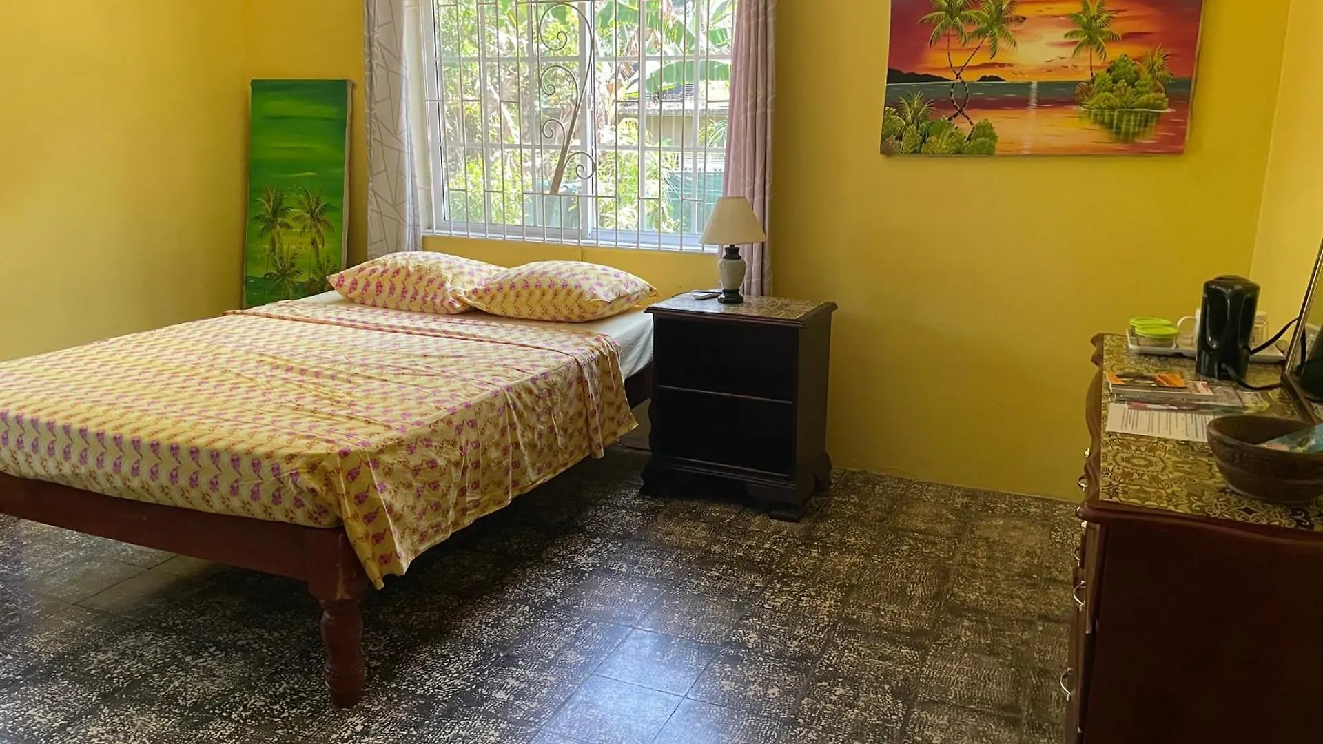 Bed & Breakfast Ritashomeawayfromhome Ocho Rios